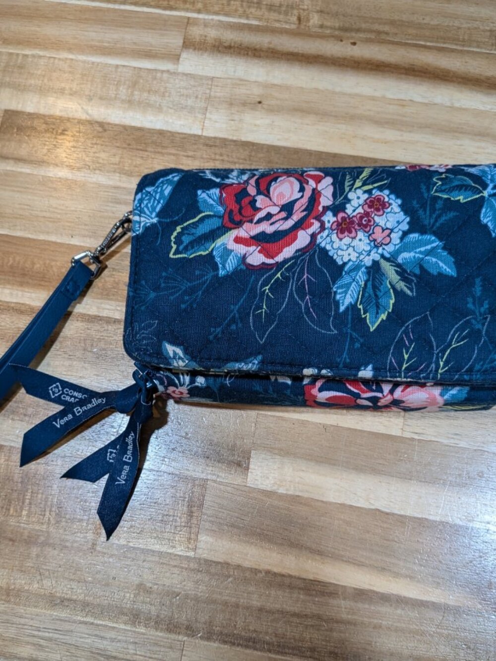 Vera Bradley RFID All-In-One Crossbody Wristlet in Navy Garden - Recycled Cotton - Picture 2 of 11